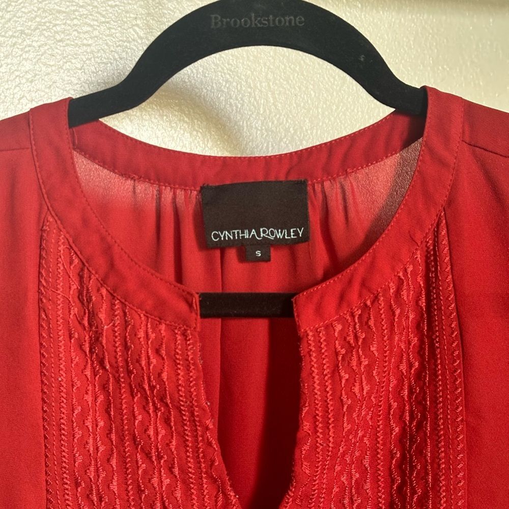 Cynthia Rowley Quarter Sleeve Blouse Top size Small S Womens Work Shirt - Picture 2 of 3
